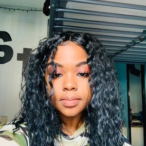 Meet your Posher, Destiny